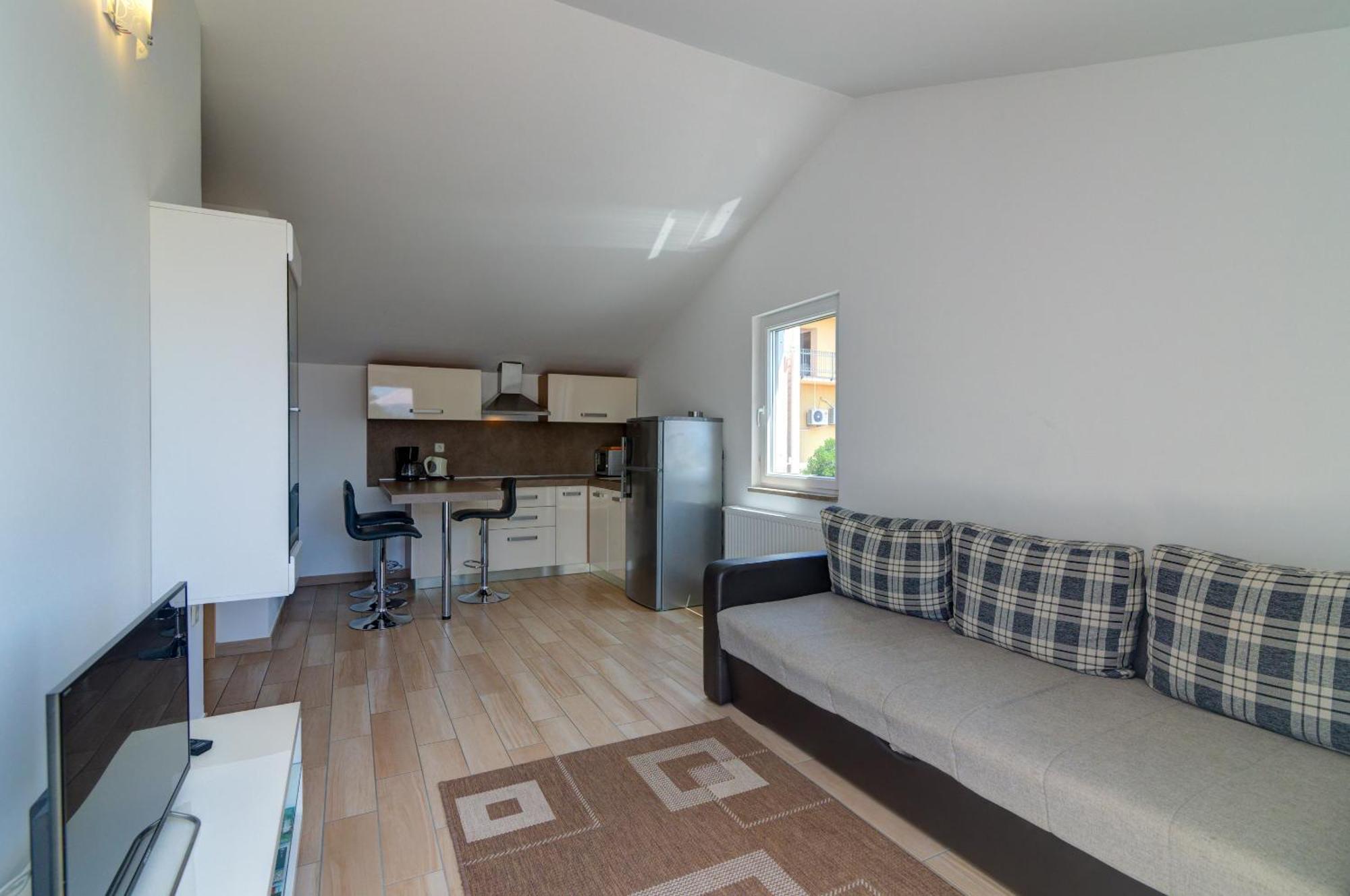 Apartmani Lili Novi Vinodolski Exterior foto